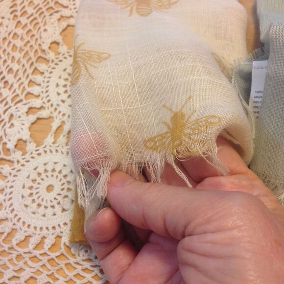 Sheer long scarves bundle - Picture 7 of 11